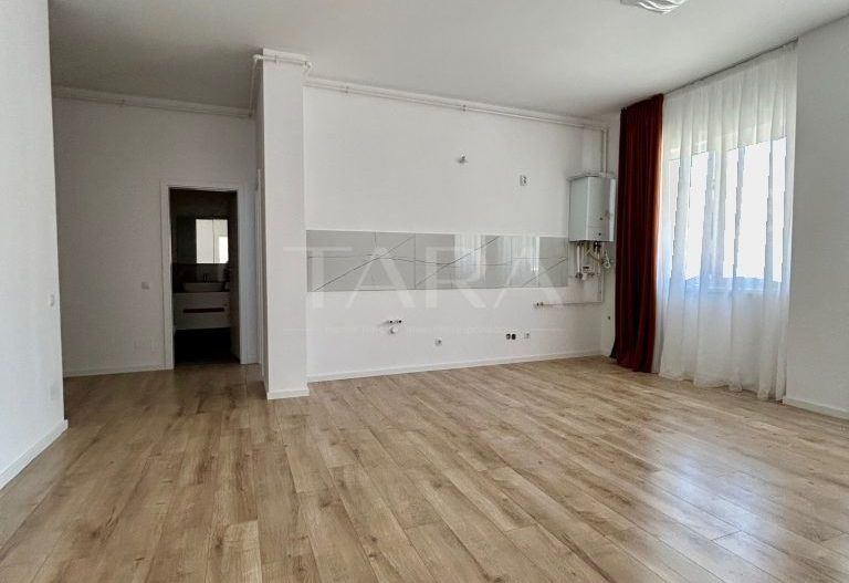 Apartament spațios cu 3 camere la parter înalt în zona Poligon Floreșt - Poză 2
