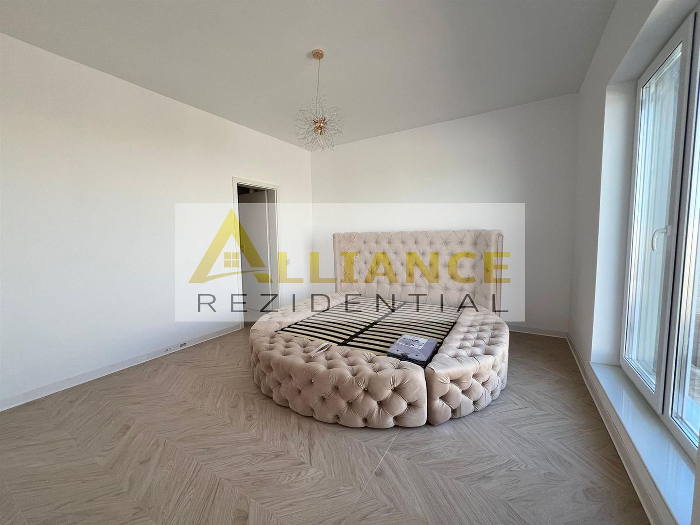 Casa individuala - 4 camere - 108 mp utili - Miorita - Poză 9
