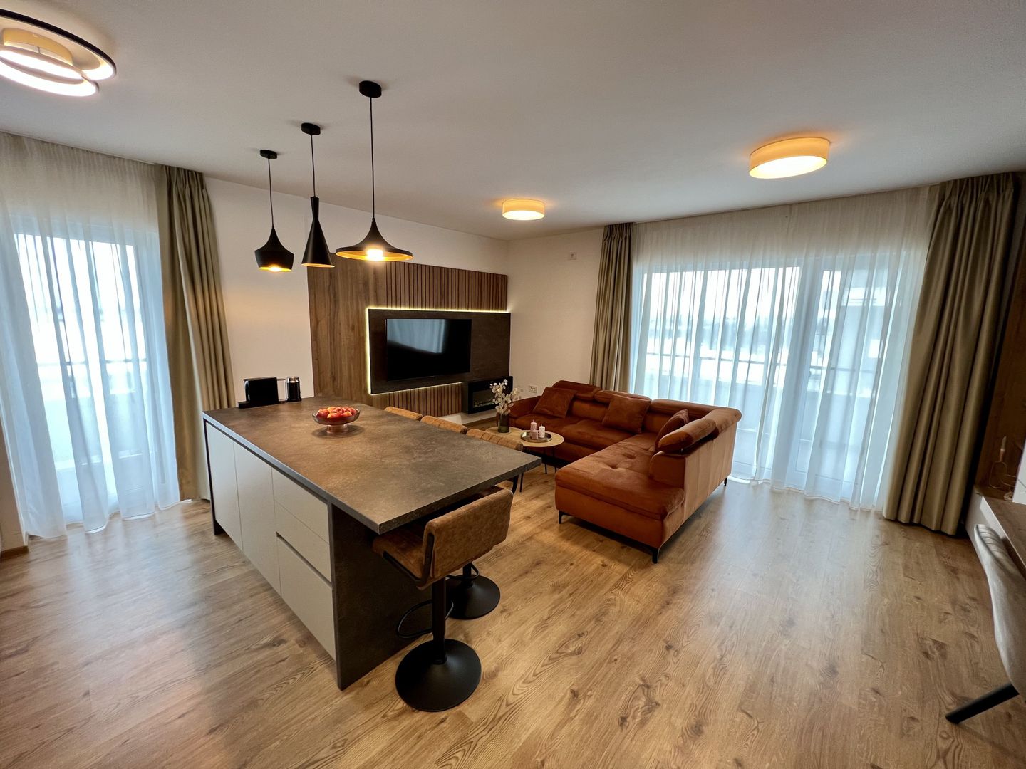 Apartament cu 2 camere in Alphaville Arena - Poză 1