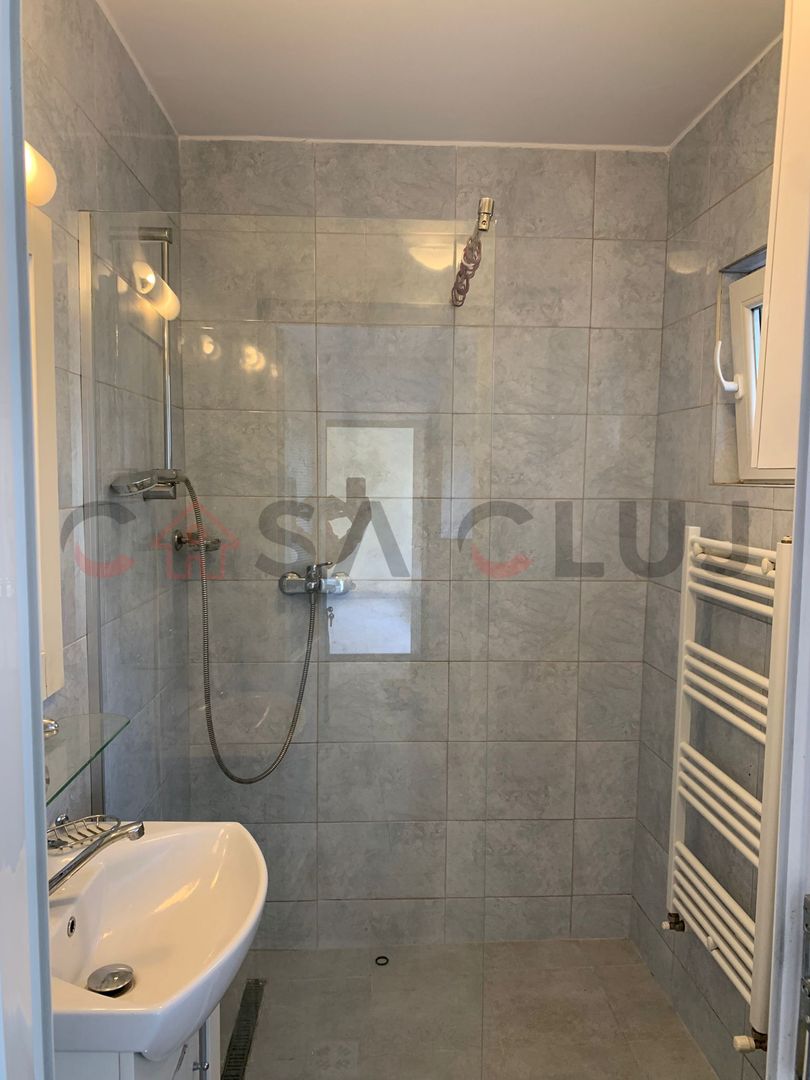 CENTRAL, în inima Clujului - renovat, ideal pentru locuit sau investiție! - Poză 4