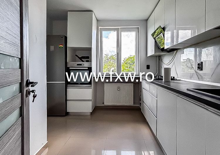 Apartament 3 camere decomandat, mobilat și utilat modern - Poză 6