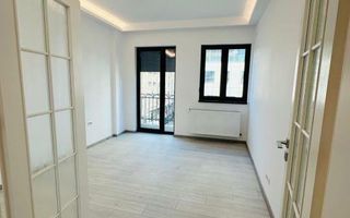 Apartament de vanzare 3 camere Calea Victoriei! - Poză 9