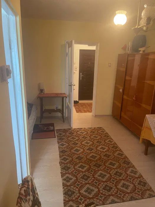 Apartament o camera, Port - Poză 1