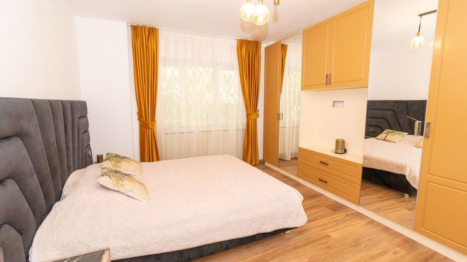 Apartament de inchiriat |3 camere |Batistei Universitate - Poză 5
