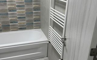 De inchiriat apartament cu 2 camere NEMOBILAT , Metalurgiei sector4 - Poză 8