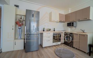 Apartament 2 camere – Mamaia, zona de intrare – Piscină - Poză 11