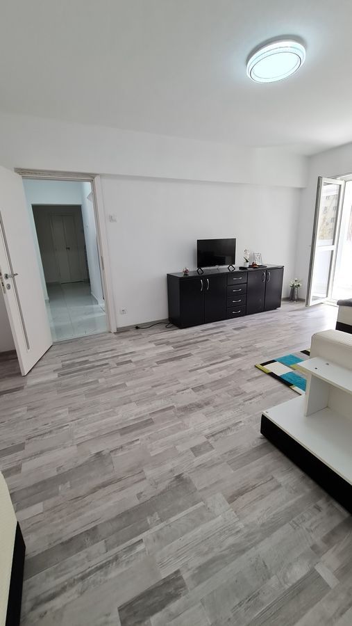 Se vinde apartament  3 camere zona Iancului, Pantelimon, Mega Mall - Poză 10