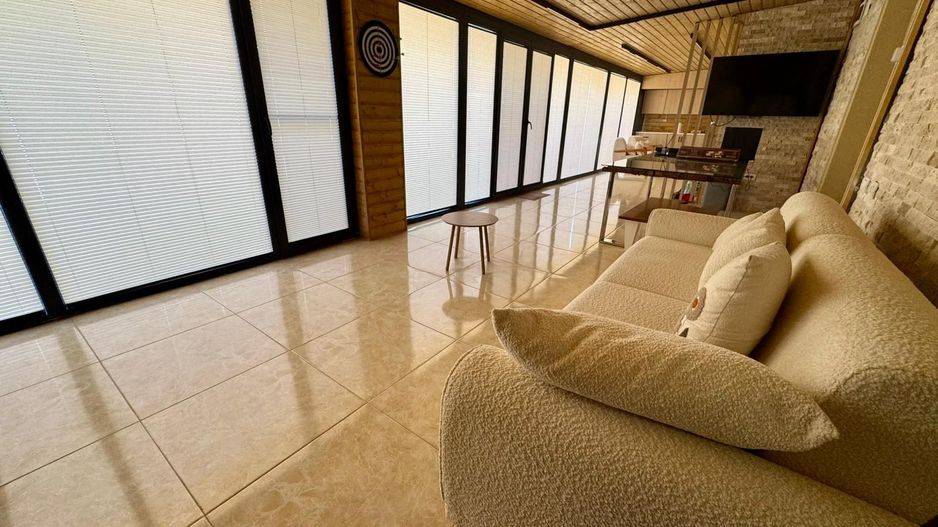 COSMOPOLIS - Apartament cu 3 camere si gradina, mobilat si utilat. - Poză 15