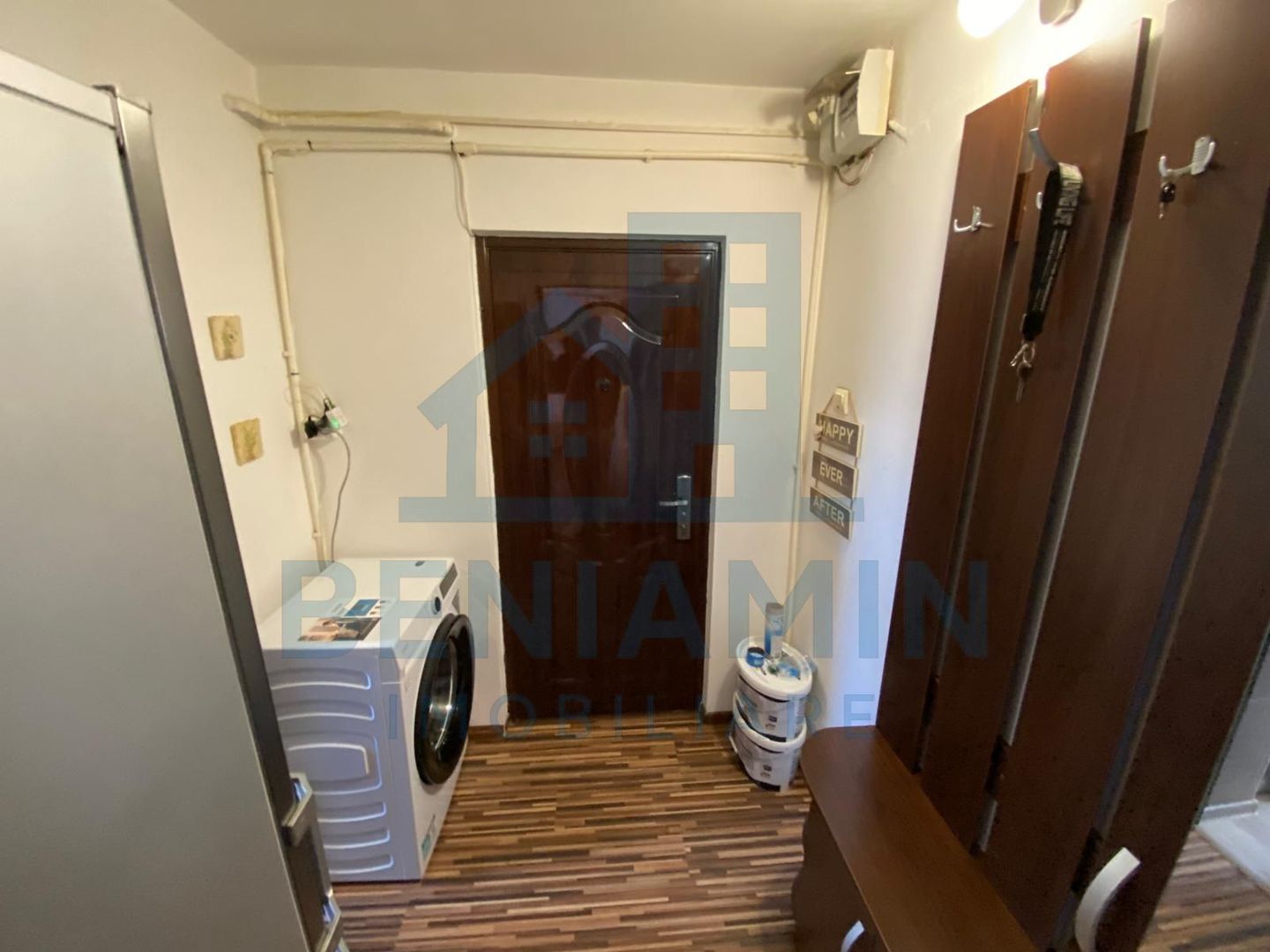 2 camere - mobilat - utilat - centrala proprie - Craiovita Noua - Poză 8