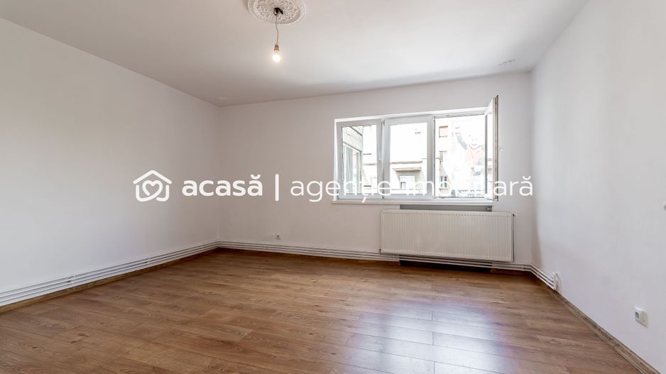 Apartament 2 camere Ultracentral, bvd Revolutiei, Arad - COMISION 0 - Poză 2