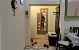 Apartament renovat, mobilat, cu centrală termică, în zona Tătărași, Iași