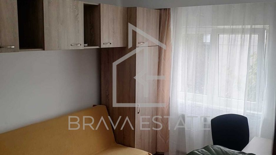 Apartament de inchiriat, 3 camere, decomandat, 2 bai, zona UMF - Poză 5