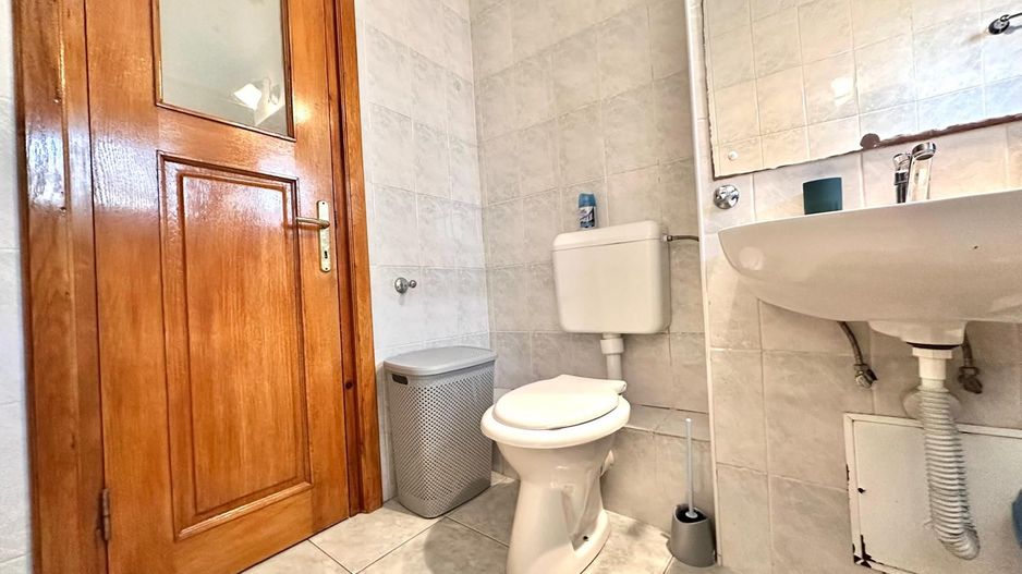 Apartament spatios 4 camere + parcare, pretabil ptr ERASMUS - Poză 13