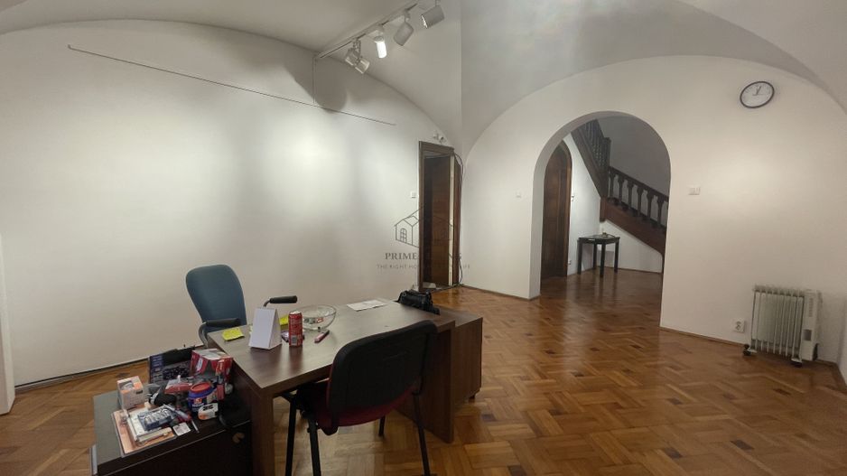 VILA SUPERBA LA INCHIRIERE PRETABILA CA SPATIU DE BIROU SAU REZIDENTA - Poză 16