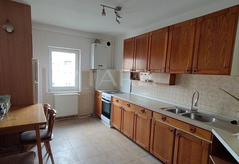 Proprietar, apartament 4 camere decomandate, bd. Titulescu. - Poză 6