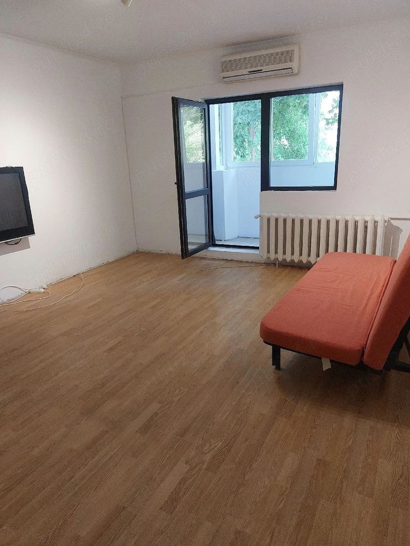 Vânzare Apartament 2 Camere 3 Minute Vitan Mall, etaj 1 - Poză 2