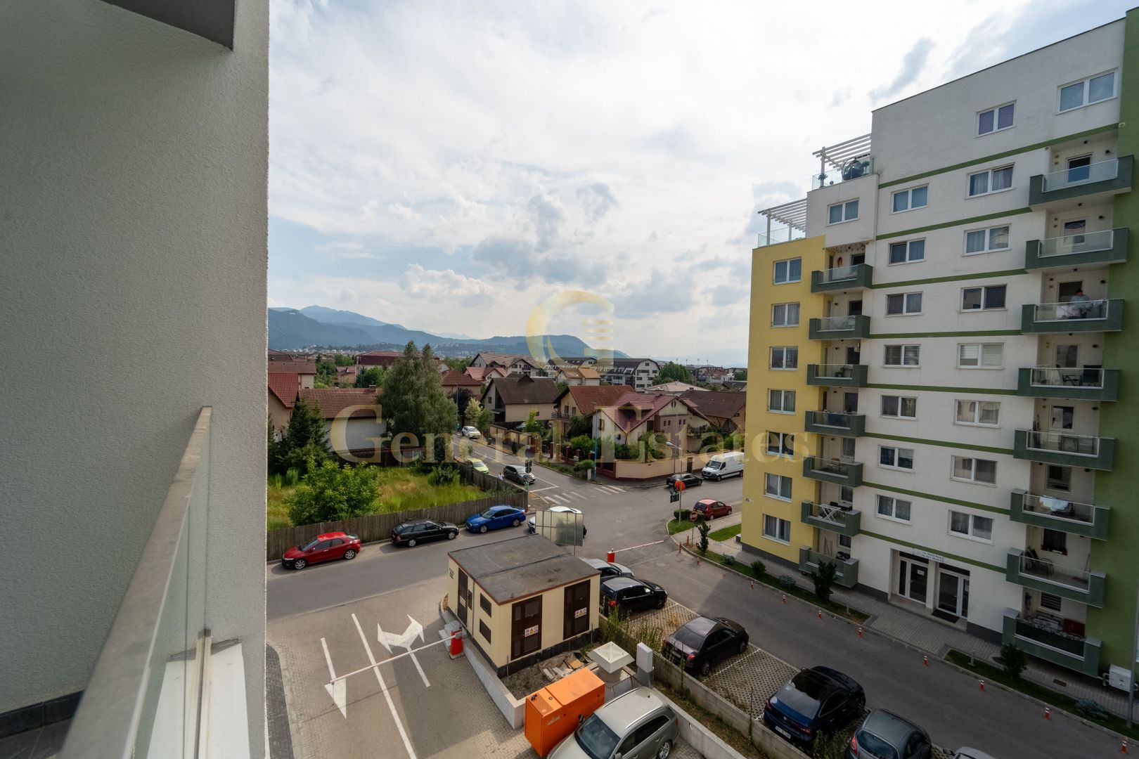Apartament de închiriat cu 2 camere în Tractorul, Brașov - Poză 15