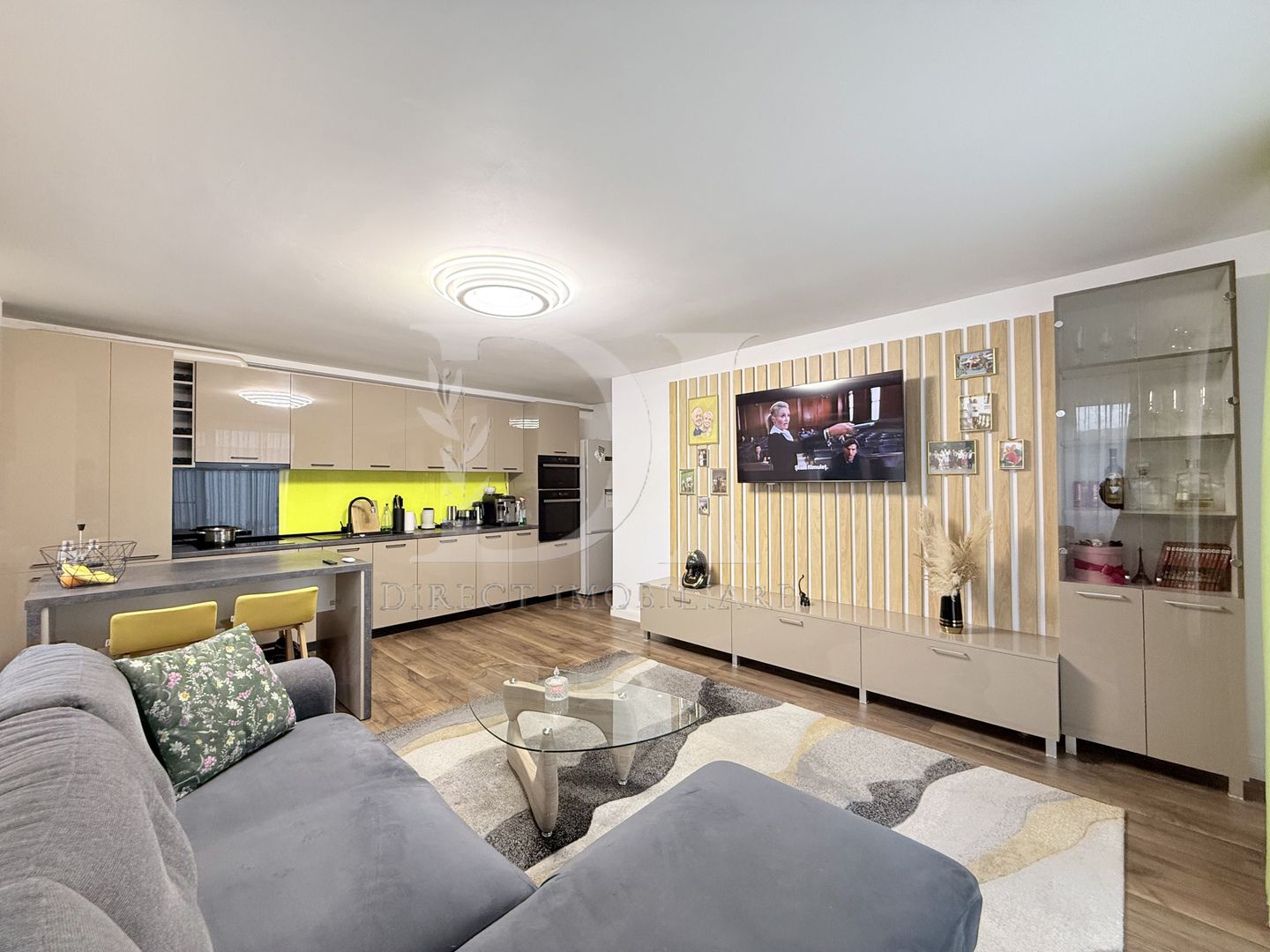 Apartament la cheie | terasă de 60 mp | Calea Baciului - Poză 1