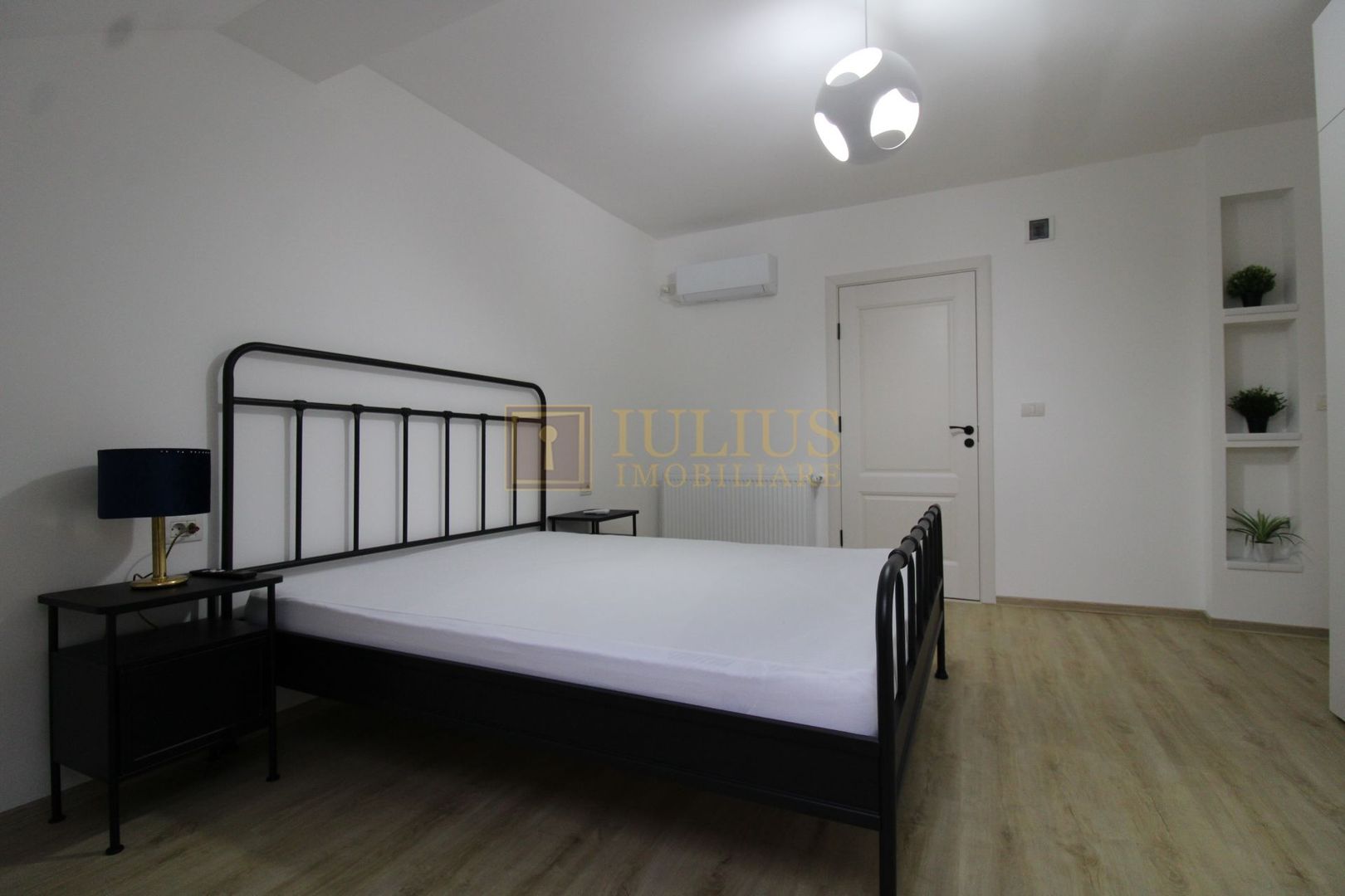 Lunei, 2 camere, centrala proprie, pet-friendly, prima inchiriere - Poză 2