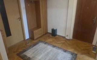 Spitalul Județean | 3 Camere | Etaj 2 | Centrala proprie - Poză 4