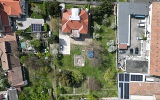 Vila isotorica cu teren de 3.900mp | Central - Poză 4