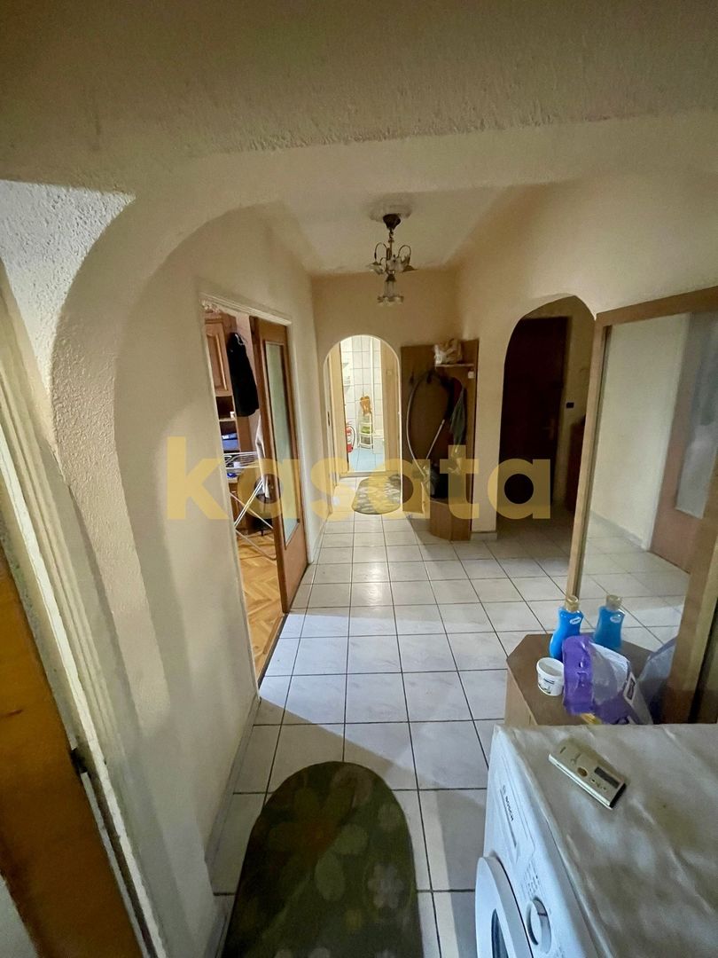 OPORTUNITATE | APARTAMENT 4 CAMERE | DOAMNA GHICA | BLOC 1990 - Poză 1