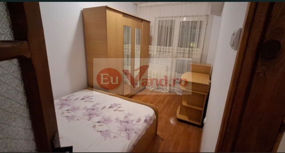 De inchiriat apartament 3 camere, Micro 20, 2100 lei - Poză 2