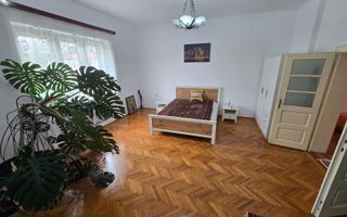 Apartament 4 camere 156 mpu zona Centrala Garaj Pivnita - Poză 8