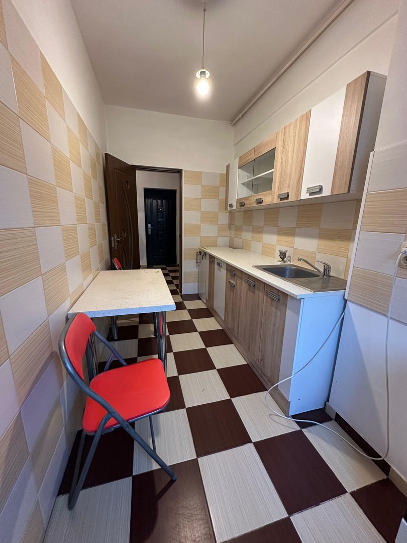 Garsoniera Decomandata - Metalurgiei - Drumul Binelui - Poză 7