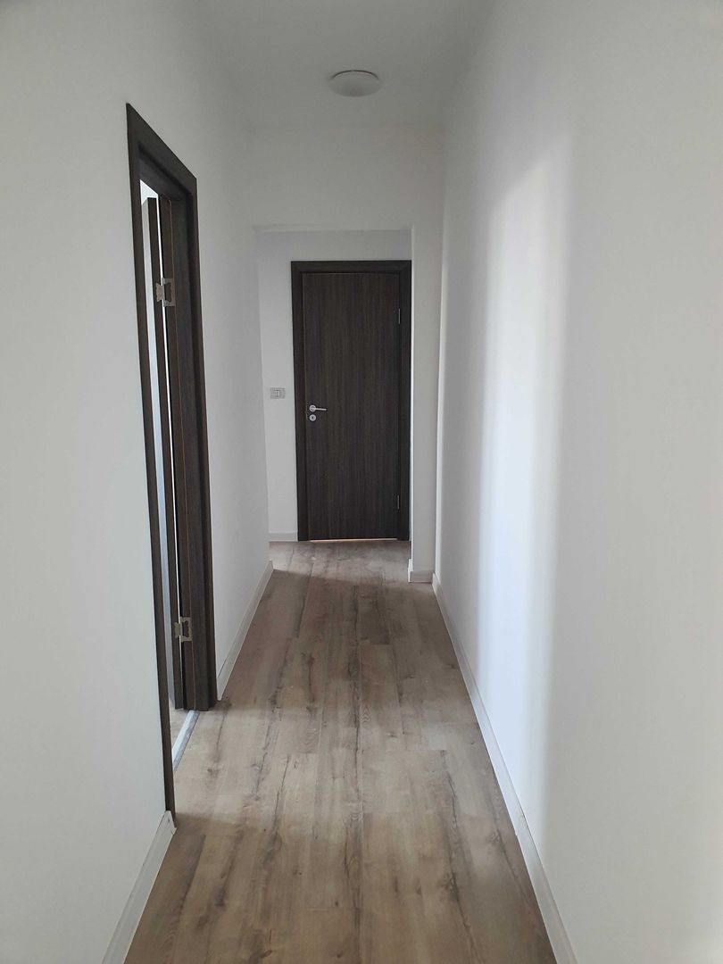 apartament nou , luminos - Poză 2