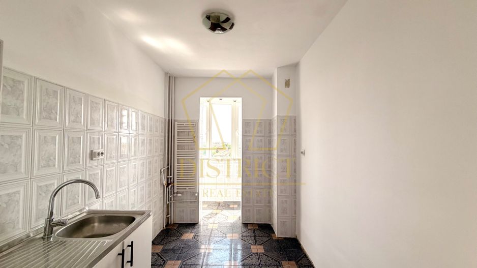 Apartament decomandat cu 3 camere | Calea Sagului - Poză 9