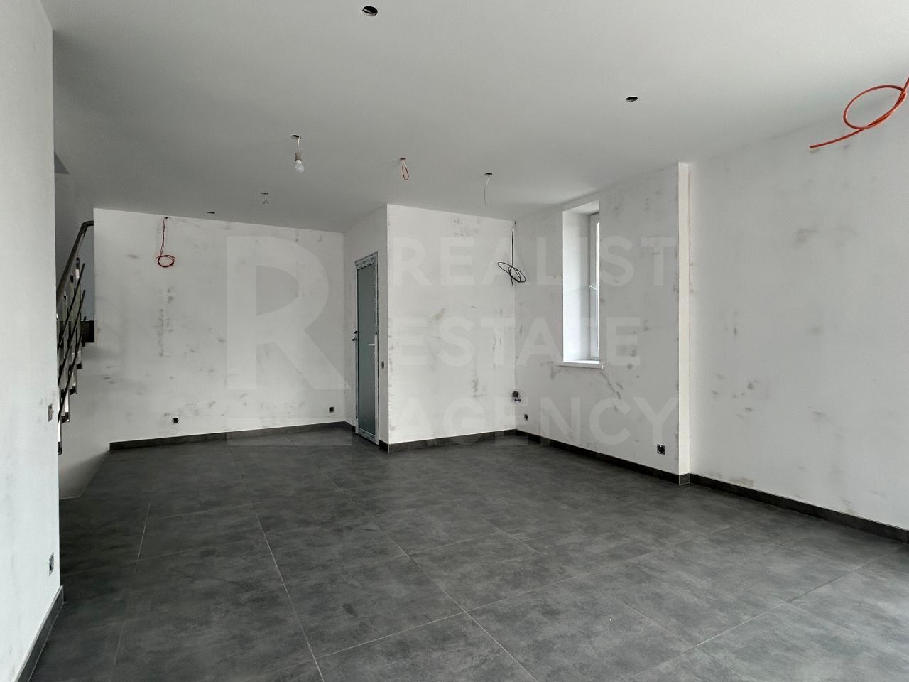 Vanzarea spațiului comercial 136 mp, str. Kiev, Bălți - Poză 11