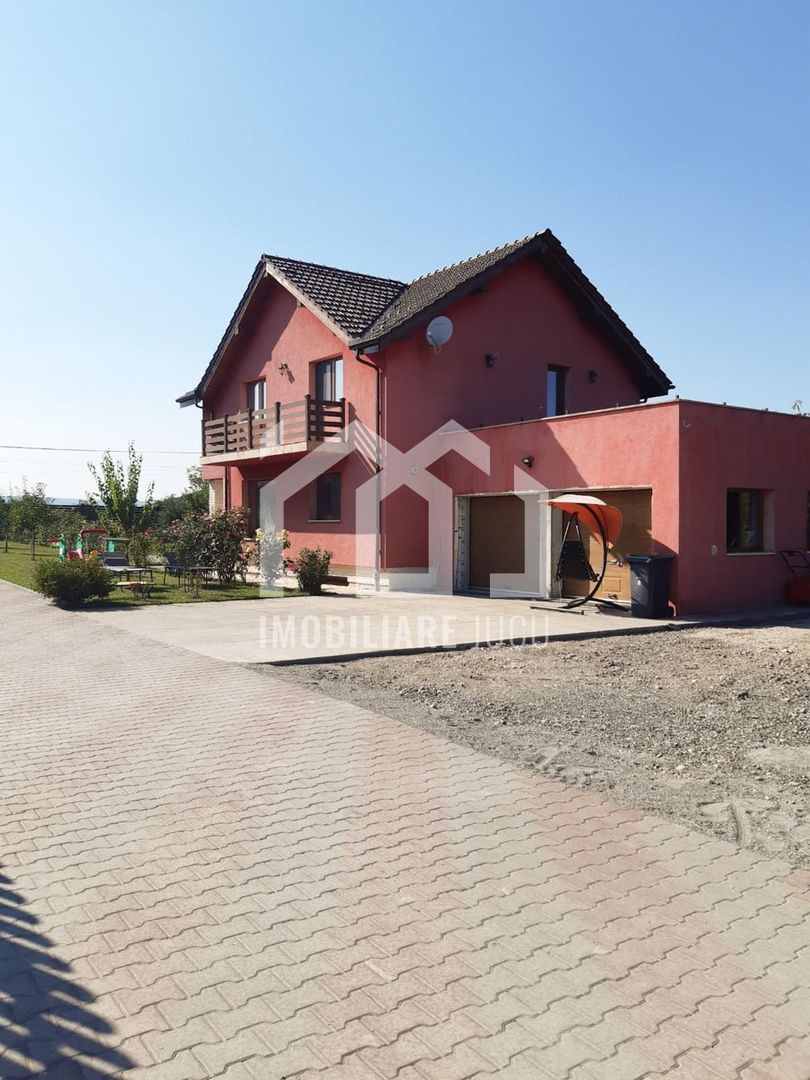 Casa individuala, 3 camere, 220mp, Teren 973, Livada Jucu de Mijloc - Poză 2