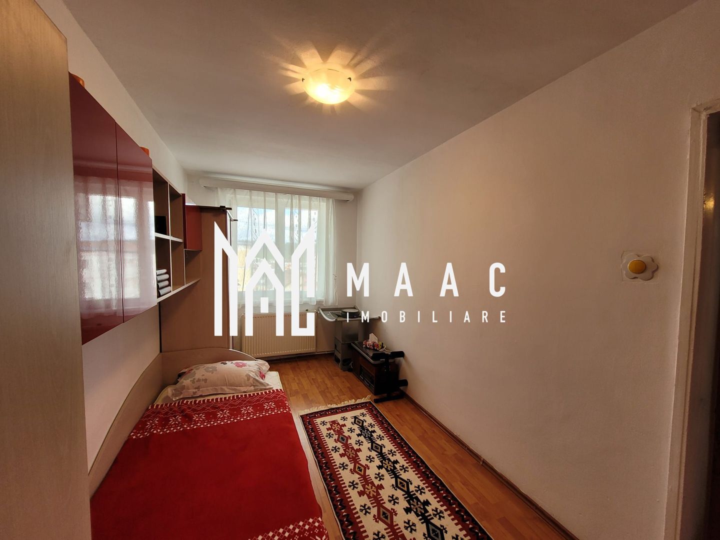 Apartament 3 Camere | 2 Balcoane | Decomandat | Cisnadie - Poză 6