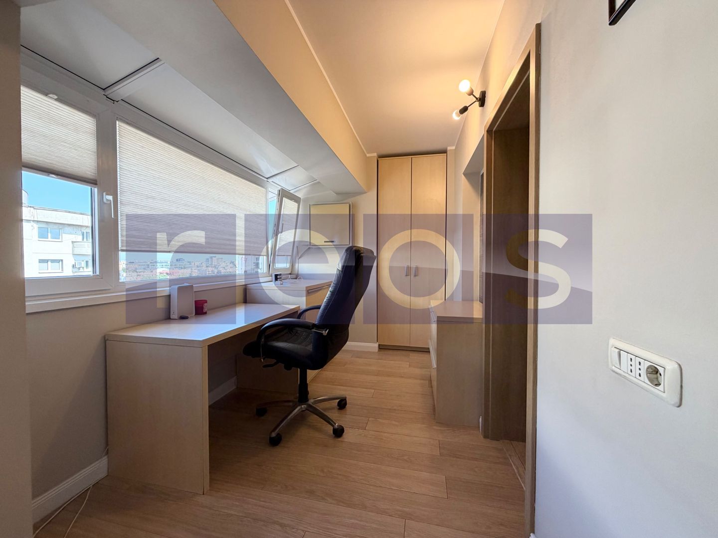 INCHIRIERE APARTAMENT PREMIUM | 4 CAMERE | 105 MP | ULTRACENTRAL - Poză 9