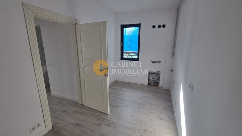 Apartament cu 2 camere decomandat, etajul 1, BLOC NOU - Alexandru cel Bun - Poză 1