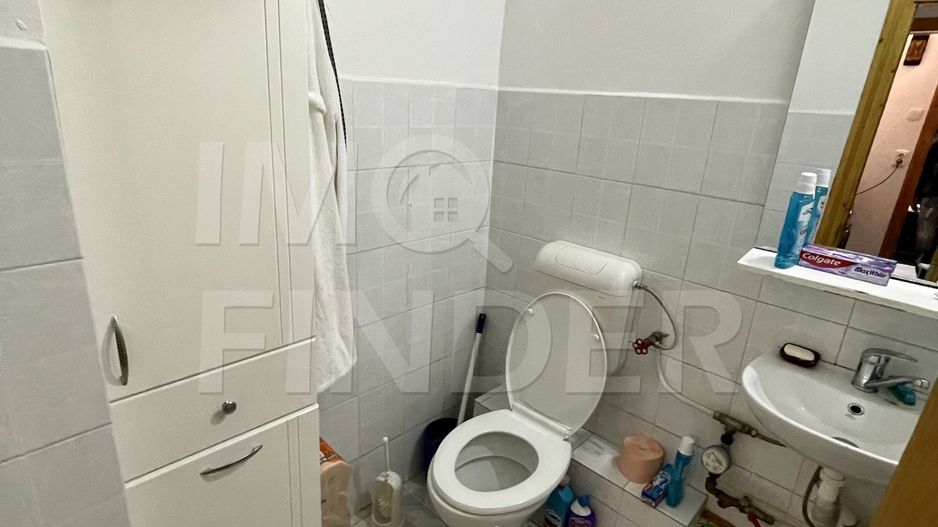 Vanzare apartament 3 camere, decomandat, Plopilor - Poză 8