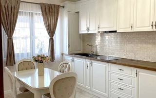 Casa tip duplex la 5 minute de Baza Sportiva. - Poză 2