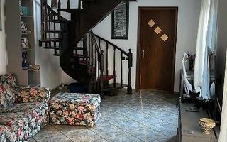 Casa  P+1+M 2006,teren total 156 mp  Cosbuc/ Parcul Carol - Poză 2