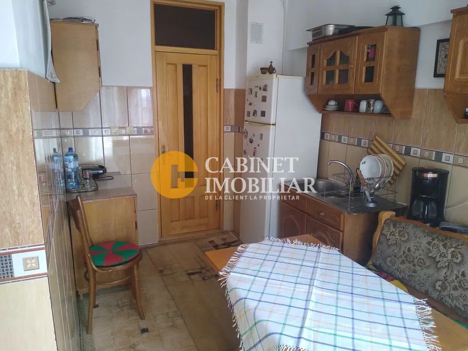 Nicolina - 4 Camere Decomandat - Etaj Intermediar +2 Bai -Bloc 1990 - Poză 5