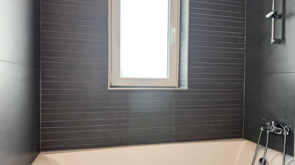 Apartament modern, lift și parcare – zona Calea Lipovei - Poză 25