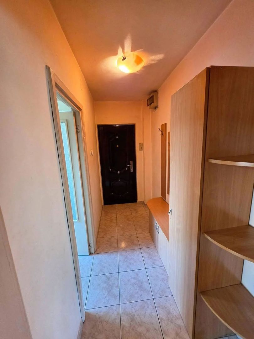Vand apartament cu 2 camere decomandat in Calea Lipovei - Poză 7
