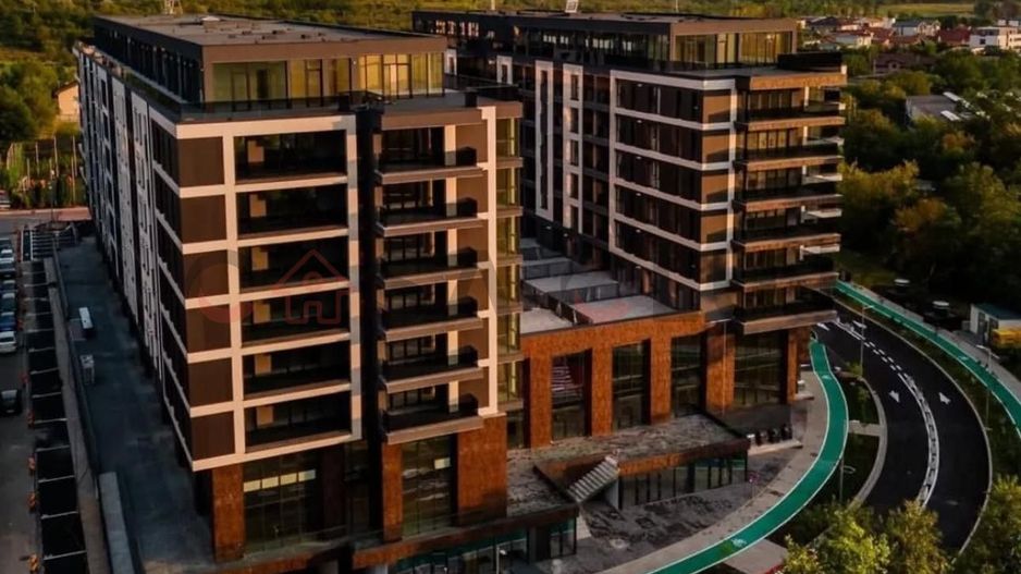 Etaj Intermediar, 2 balcoane, bloc 2025 - Sopor - Poză 7