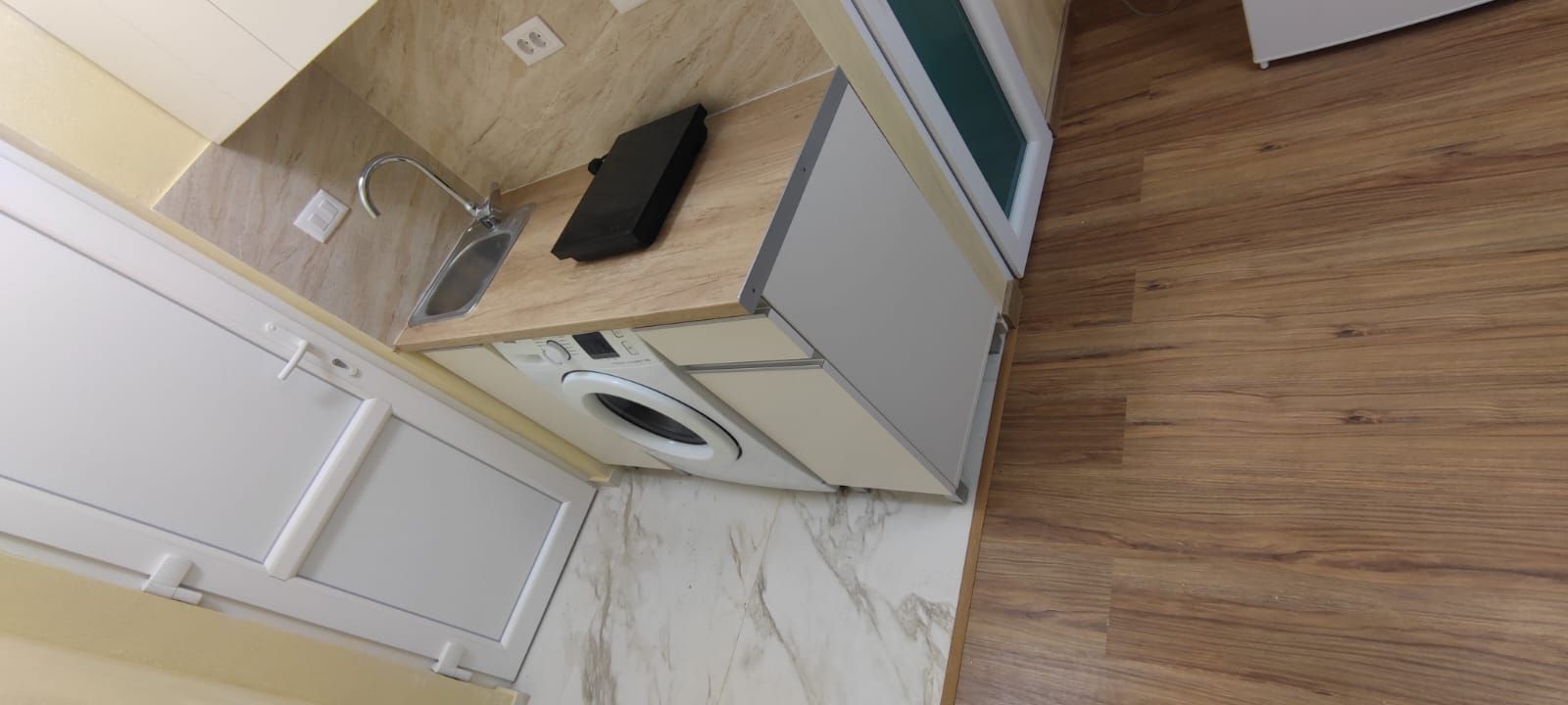 Garsonieră lux în Oradea. Preț 34 350 E. COMISION 0 - Poză 3