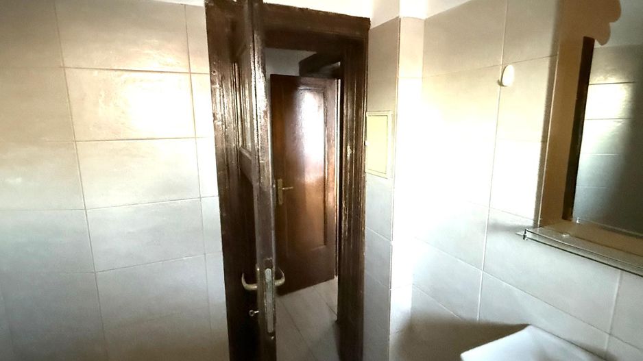 VANZARE Apartament cu 4 camere in zona Dacia - Poză 9
