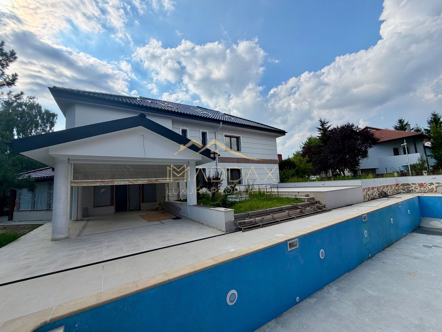 Vila Premium *800mp* // teren *963mp* / garaj cu 6 locuri* // Iancu Nicolae - Poză 2