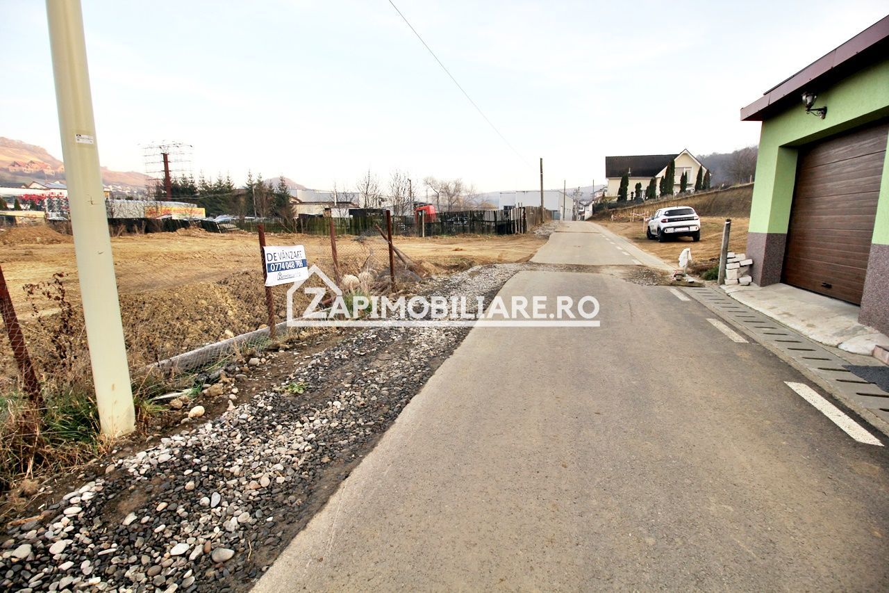 Teren pentru casă cu uilităti si asfalt 830 mp.deschidere 17 - Poză 4