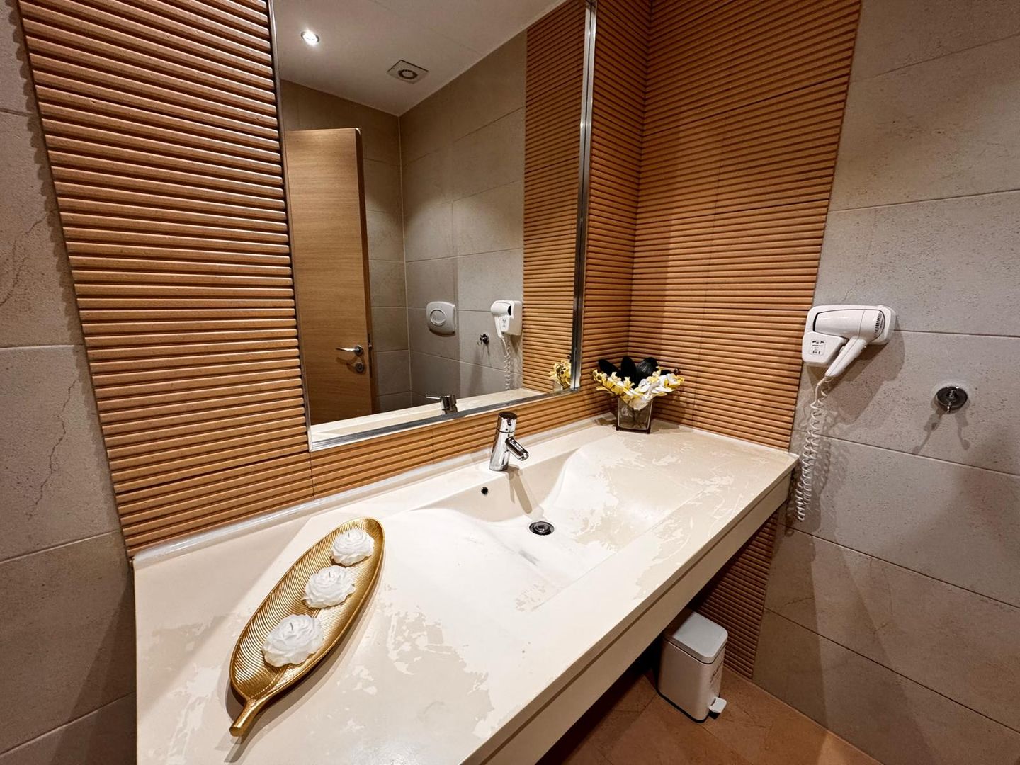 Apartament 2 camere | Vitan | Finisat Modern - Poză 16