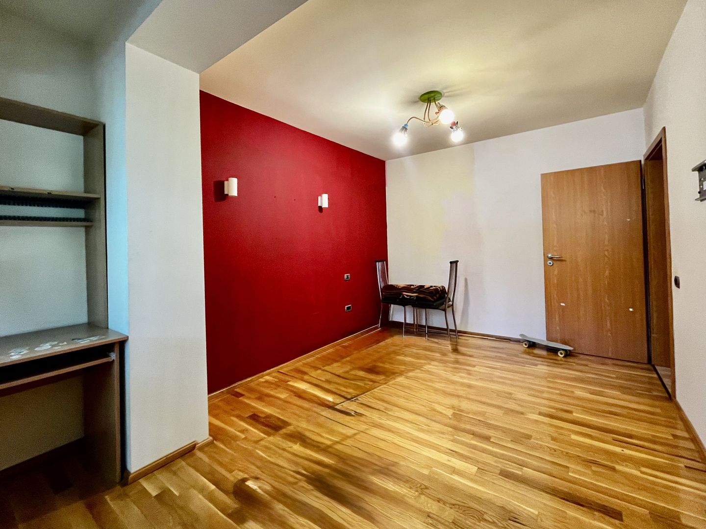 Apartament 4 camere + garaj | Etaj 1 | Zona Centrală – Medicină - Poză 12