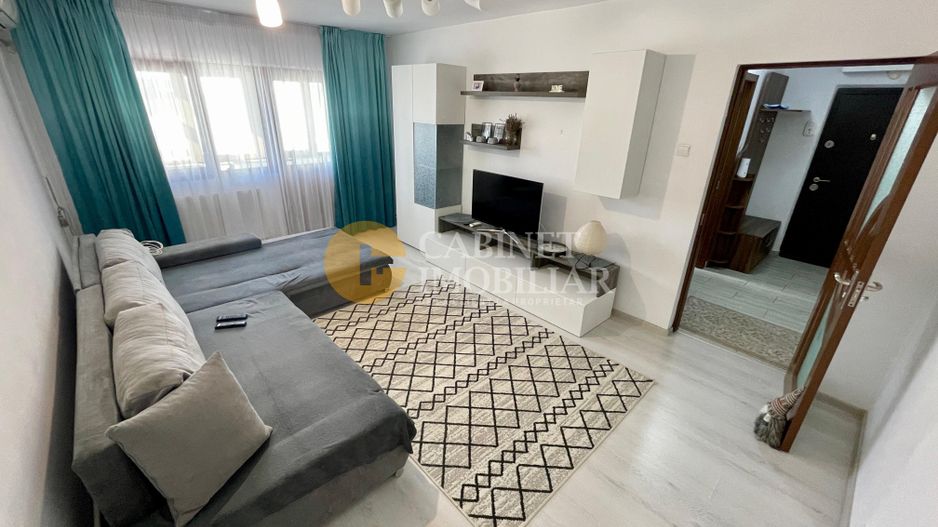 Galata - 3 Camere Decomandat - Mobilat/Utilat - 73 MP - Bloc dupa 1980 - Poză 1